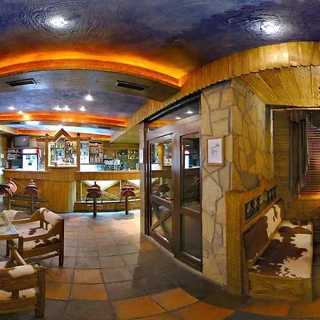 蓝艾迪霍酒店 乡村民宿 Námestovo
